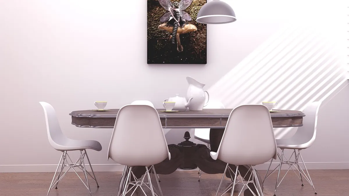 How to Mix Oak Chairs with a Non-Oak Dining Table